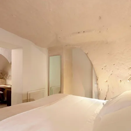 Отель Sant'angelo - Le Residenze Матера